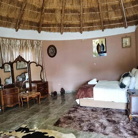 The Round House Manguzi Exterior photo