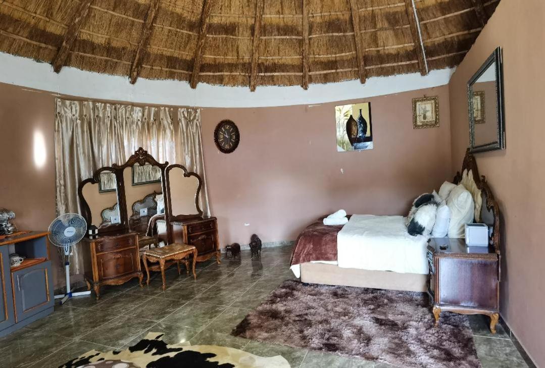The Round House Manguzi Exterior photo